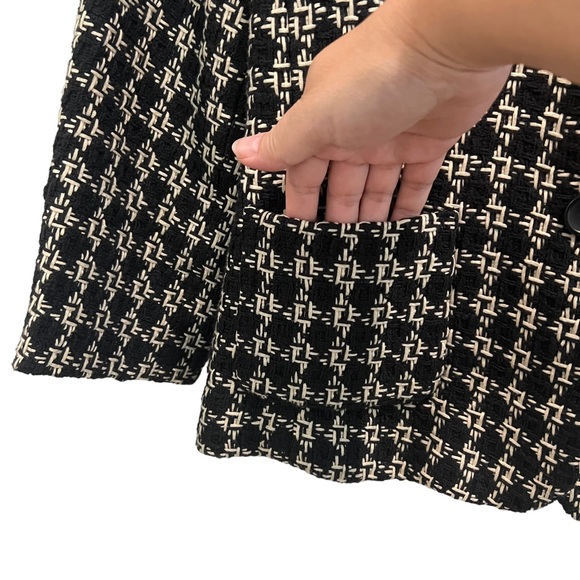 Banana Republic Tweed Blazer - Picture 4 of 7